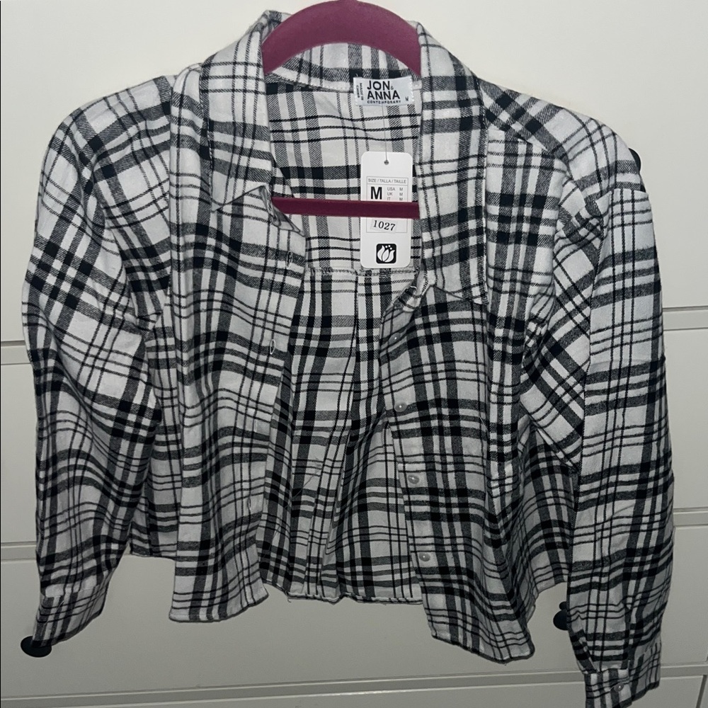 Jon & Anna Black and White Cropped Checkered Flannel Shirt